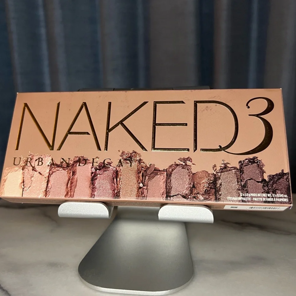 Urban Decay Naked3 Eyeshadow Palette - Picture 1 of 7